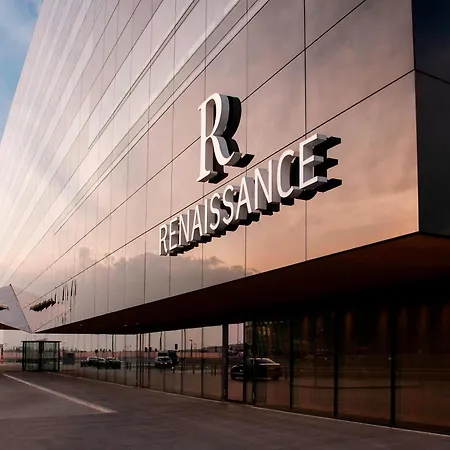 Hotell Renaissance Airport 5*