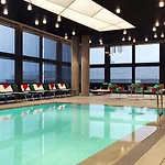 Renaissance Airport Hotel 5*