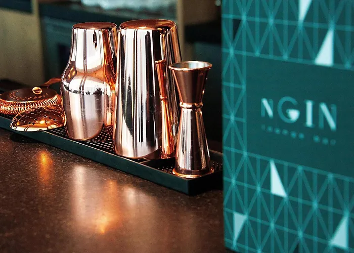 Renaissance Airport Hotel