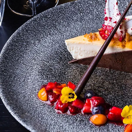 Renaissance Airport Ξενοδοχείο