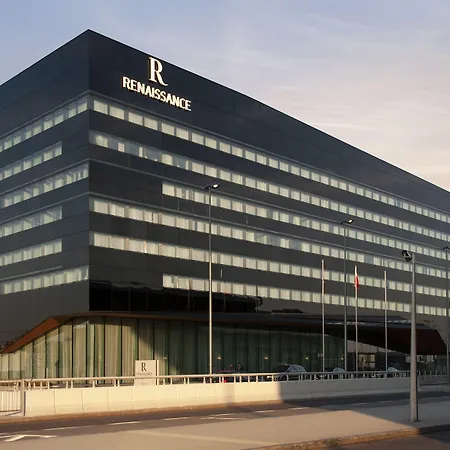 Ξενοδοχείο Renaissance Airport 5*