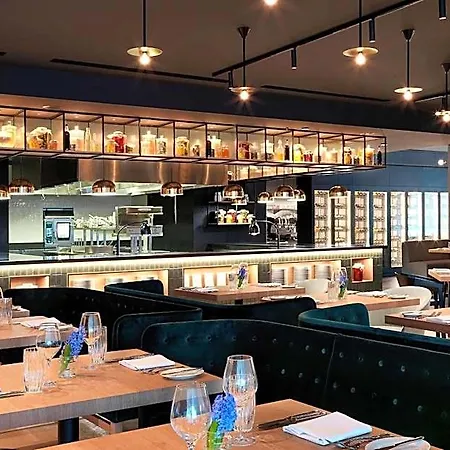 Renaissance Airport 5* Varsavia