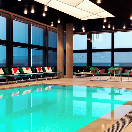 Renaissance Airport 5* Warsaw