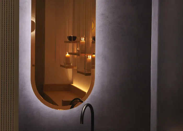 Renaissance Airport Szálloda