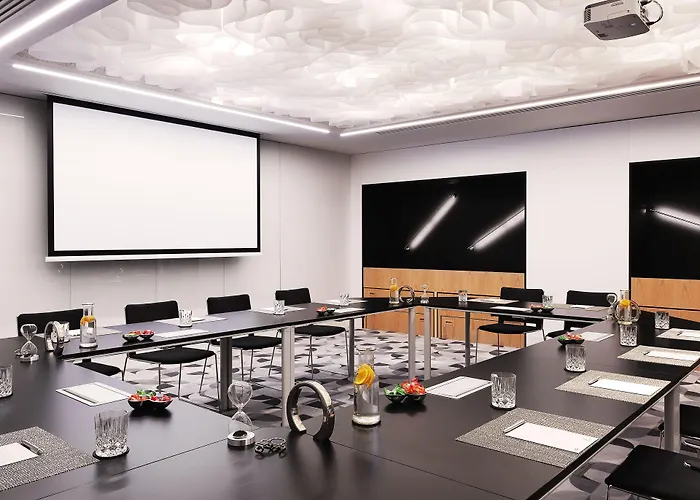 Hotel Renaissance Airport Warschau