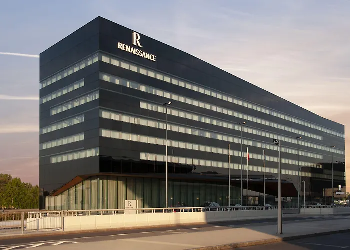 Szálloda Renaissance Airport 5*