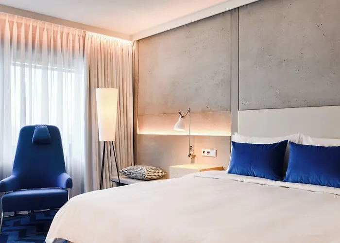 Hotel Renaissance Airport Warschau