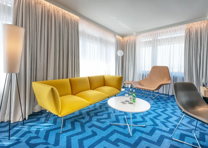 Szálloda Renaissance Airport 5*